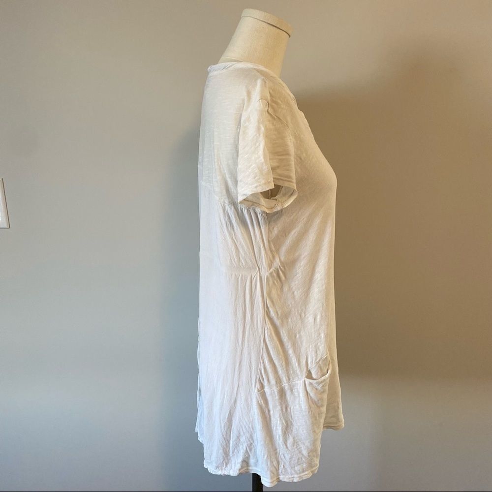 Anthropologie Left Of Center Scoop Neck White Oversized T-Shirt Button Up Back - Picture 9 of 12